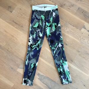 Nike Pro Hyperwarm size S women’s training pant